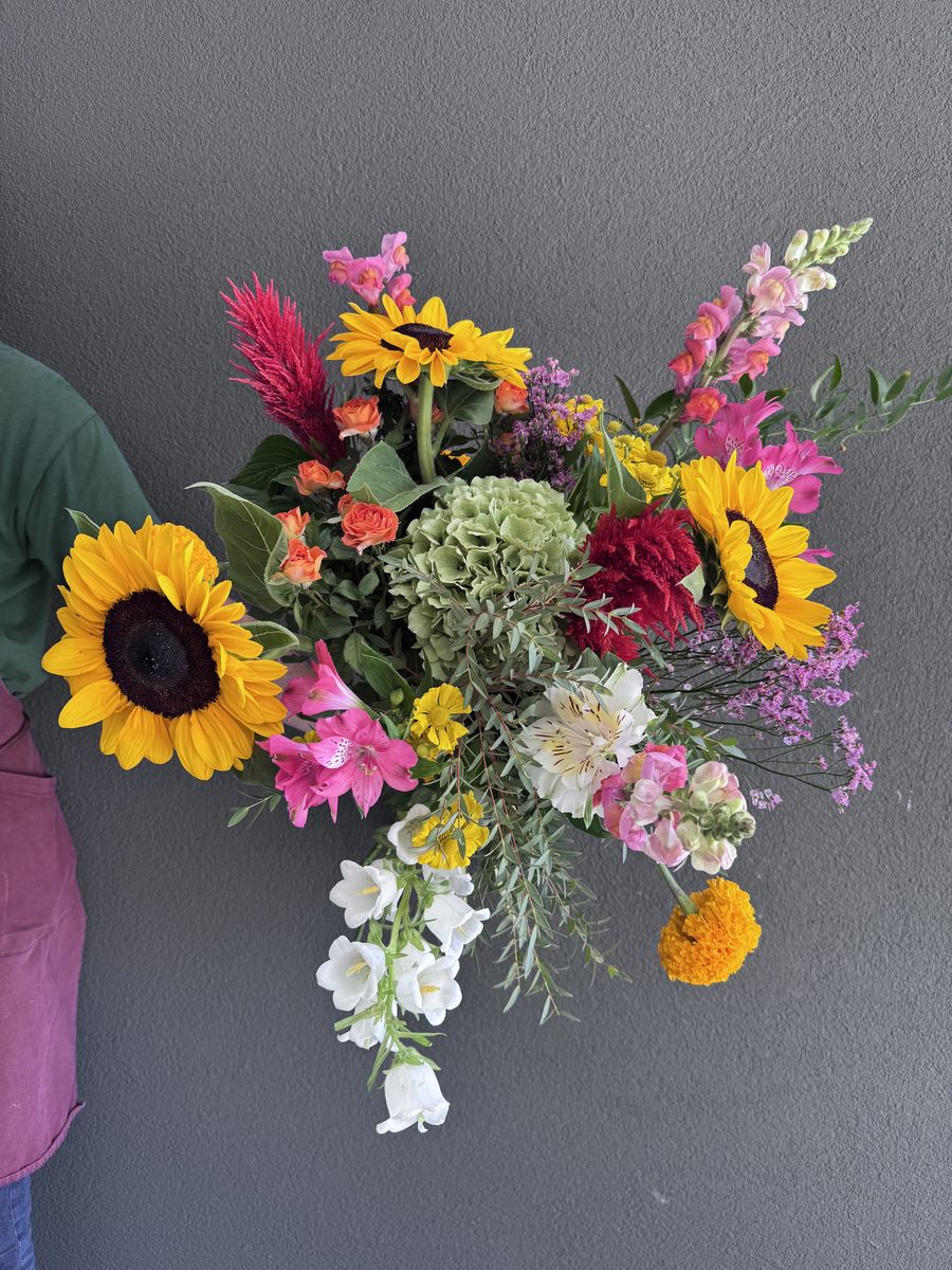 Bouquet quotidien en taille Grand — Carrousel, fleuriste à Uriage-les-Bains